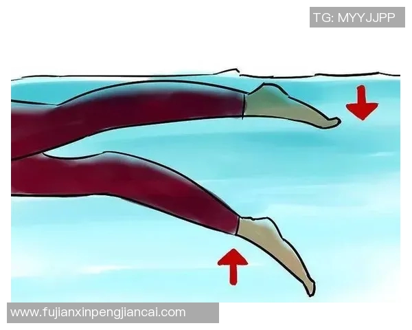 自由泳常见错误及其改正方法分析帮助提高游泳技巧 自由泳常见错误及其改正方法分析帮助提高游泳技巧