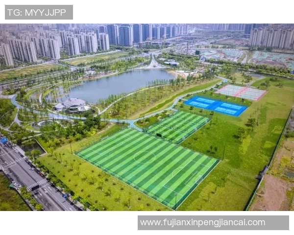 以运动场为核心打造多功能健康生活空间促进社区融合与活力提升 以运动场为核心打造多功能健康生活空间促进社区融合与活力提升